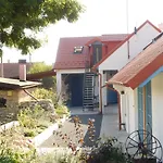Zaruby Pensjonat Smolenice