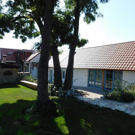 Zaruby Smolenice