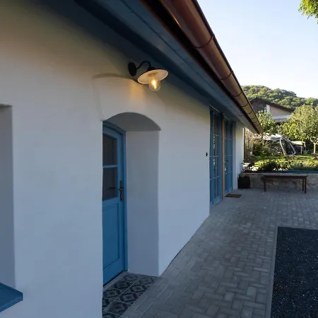 Zaruby Guest house *